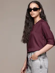 Roadster Mandarin Collar Roll-Up Sleeves Casual Shirt