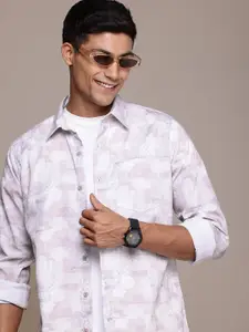 WROGN Abstract Printed Seersucker Opaque Casual Shirt