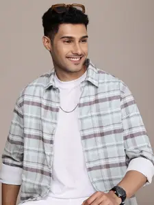 WROGN Checked Drop-Shoulder Relaxed Fit Casual Shirt