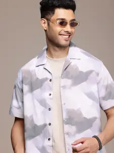 WROGN Opaque Graphic Printed Resort Fit Casual Shirt