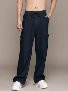 The Roadster Lifestyle Co.  Men Loose Fit Jeans