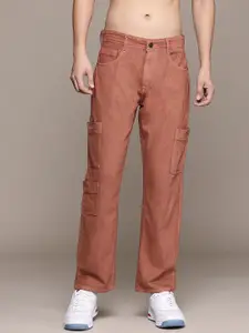 The Roadster Lifestyle Co. Men Straight Fit Cargo Jeans