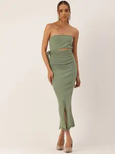 bebe Off-Shoulder Bodycon Midi Dress