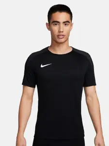 Nike Strike Men Dri-FIT Short-Sleeve Football T-shirt
