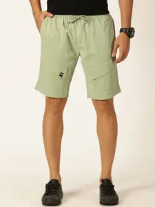 Thomas Scott Men Mid-Rise Cotton Shorts