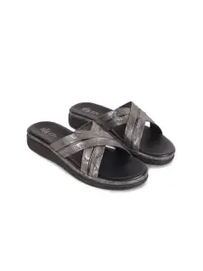 Tresmode Women Embellished Open Toe Flats