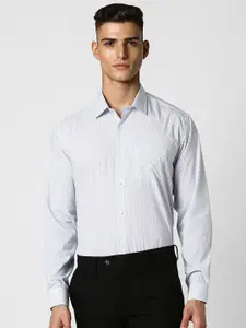 Van Heusen Spread Collar Striped Cotton Formal Shirt