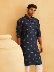 SOJANYA Geometric Embellished Sequinned Mandarin Collar Cotton Silk Straight Kurta