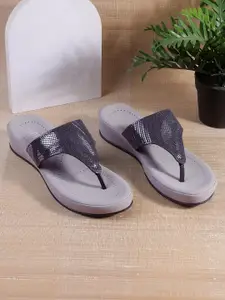 Metro Women  Embellished Sandals