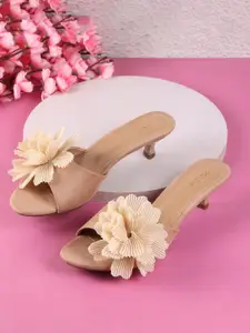 Mochi Women Kitten Peep Toes