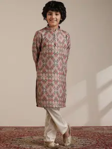 Manyavar Boys Printed Regular Kurta with Pyjamas