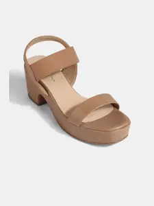 LEMON & PEPPER Women PU Block Sandals