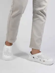 HRX by Hrithik Roshan Men Rubber Clogs