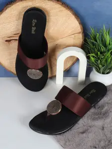 Retro Walk Women Colourblocked T-Strap Flats