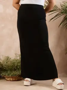 Berrylush Curve Women Solid High Rise Split-Thigh Maxi Pencil Skirt