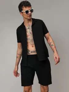 Campus Sutra Shirt Collar Neck Shirt & Flared Shorts Co-Ords