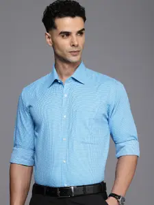 Raymond Slim Fit Opaque Pure Cotton Formal Shirt