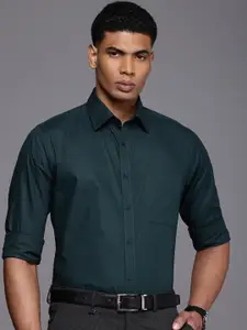 Raymond Pure Cotton Standard Slim Fit Opaque Formal Shirt