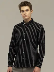 Snitch Men Cotton Straight Slim Fit Opaque Striped Casual Shirt