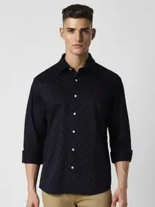 Van Heusen Sport Men Spread Collar Slim Fit Printed Casual Shirt