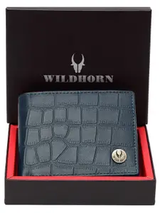 WildHorn Men Textured Leather Two Fold Wallet