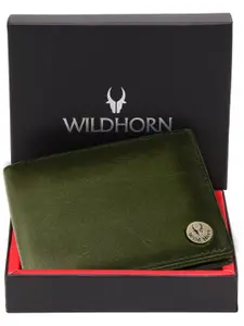 WildHorn Men Textured Leather Two Fold Wallet
