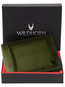 WildHorn Men Textured Leather Two Fold Wallet