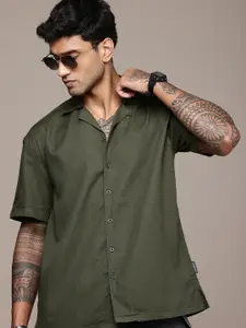 The Roadster Life Co. Relaxed Fit Textured Cuban Collar Pure Cotton Casual Shirt