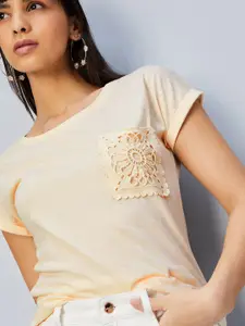 max Women Printed V-Neck Extended Sleeves T-shirt