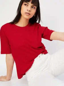 max Women Pockets T-shirt