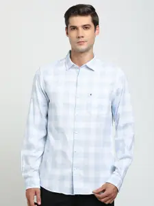 Turtle Relaxed Slim Fit Checked Spread Collar Pure Cotton Casual Shirt