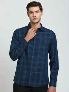 Turtle Men Relaxed Slim Fit Tartan Checks Opaque Checked Casual Shirt