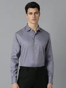 Louis Philippe Spread Collar Textured Pure Cotton Formal Shirt