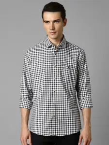 Louis Philippe Sport Slim Fit Gingham Checked Cotton Casual Shirt