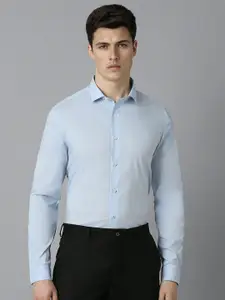 Louis Philippe Sport Slim Fit Spread Collar Casual Shirt