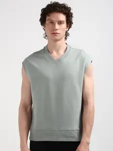 Calvin Klein Jeans Men Sweater Vest