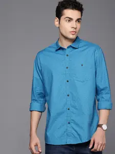 Louis Philippe Jeans Pure Cotton Slim Fit Opaque Micro Ditsy Tropical Printed Casual Shirt