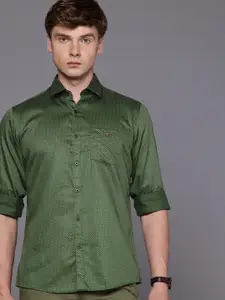 Louis Philippe Sport Pure Cotton Slim Fit Floral Opaque Printed Casual Shirt