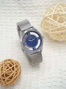 GIO COLLECTION Women Dial & Bracelet Style Straps Analogue Watch G3062-11