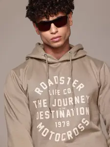 The Roadster Lifestyle Co. Printed Hooded Relaxed Fit  Sweatshirt