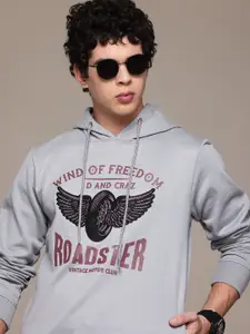 The Roadster Lifestyle Co. Men Printed Hooded Sweatshirt
