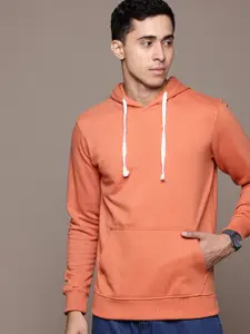 Roadster Solid Regular Fit Hooded Kangaroo Pocket Sweatshirt