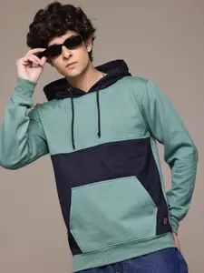 Roadster Men Colourblocked Hooded Sweatshirt