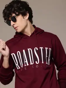 The Roadster Lifestyle Co. Men Printed Hooded Sweatshirt