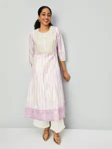 max Dyed Abstract Round Neck Three-Quarter Sleeves Zari  Kurta