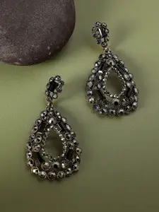 SOHI Contemporary Drop Earrings
