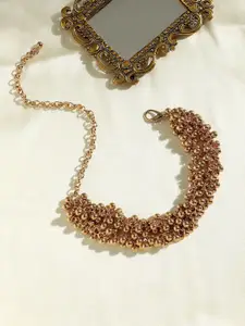 SOHI Gold-Plated Contemporary Necklace