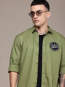 The Roadster Life Co. Relaxed Fit Applique Detailed Pure Cotton Casual Shirt