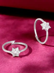 Unniyarcha 92.5 Silver Set Of 2 Silver Stones-Studded Toe Rings