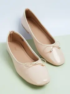 max Women Ballerinas with Bows Flats